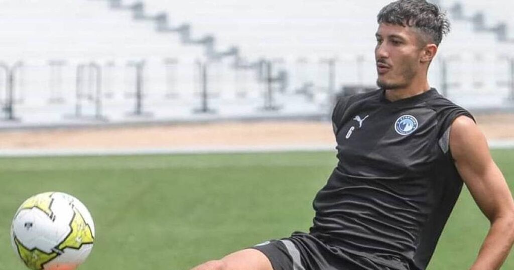أسامة جلال - لاعب نادي بيراميدز المصري لكرة القدم