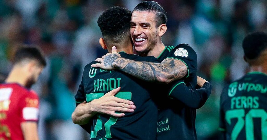 مباراة الاهلي وضمك في الدوري السعودي يوم الخميس 9-11-2023