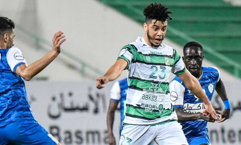 صورة حمزة خابا من مباراة العربي والشباب في الدوري الكويتي