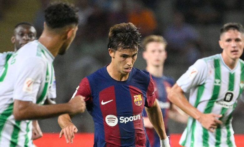 جواو فيليكس - صورة من مباراة برشلونة وريال بيتيس