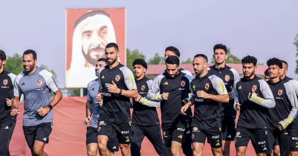جانب من تدريبات النادي الاهلي المصري لكرة القدم في الإمارات