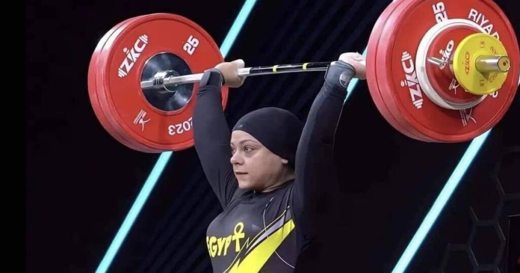 بث مباشر.. مشاهدة الرباعة المصرية سارة سمير في رفع أثقال أولمبياد باريس