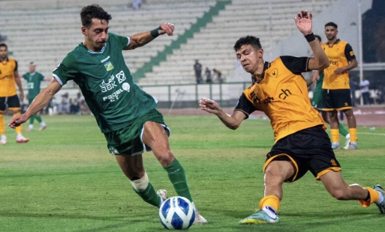 أفلت نادي العربي من تعادل مُخيب للآمال أمام ضيفه القادسية، مساء اليوم الاربعاء 21 أغسطس 2024، في إطار الجولة الثالثة من الدوري الكويتي الممتاز.