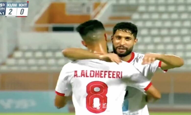الكويت يتلاعب بخيطان المنقوص وينتزع صدارة دوري زين الكويتي بفارق الأهداف